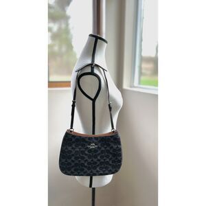 NWT Coach Penelope Shoulder Bag in Black Signature Denim